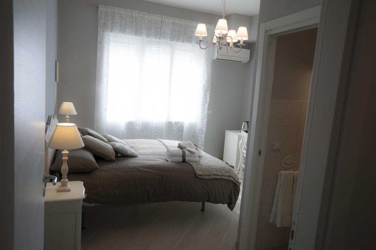 B&B Donna Ada Salerno Exterior foto